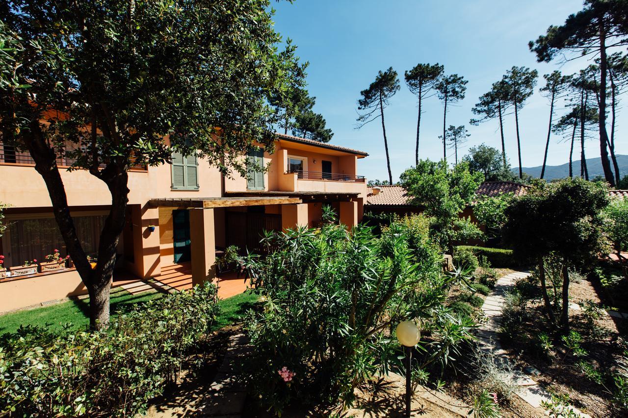 Renaione Aparthotel 4*