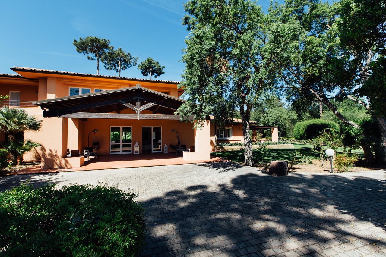Renaione Aparthotel 4*