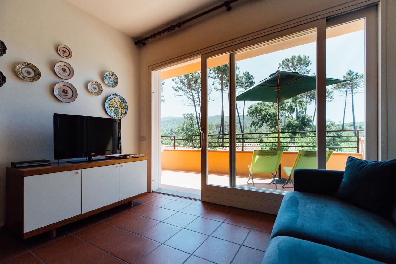 Renaione Aparthotel 4*