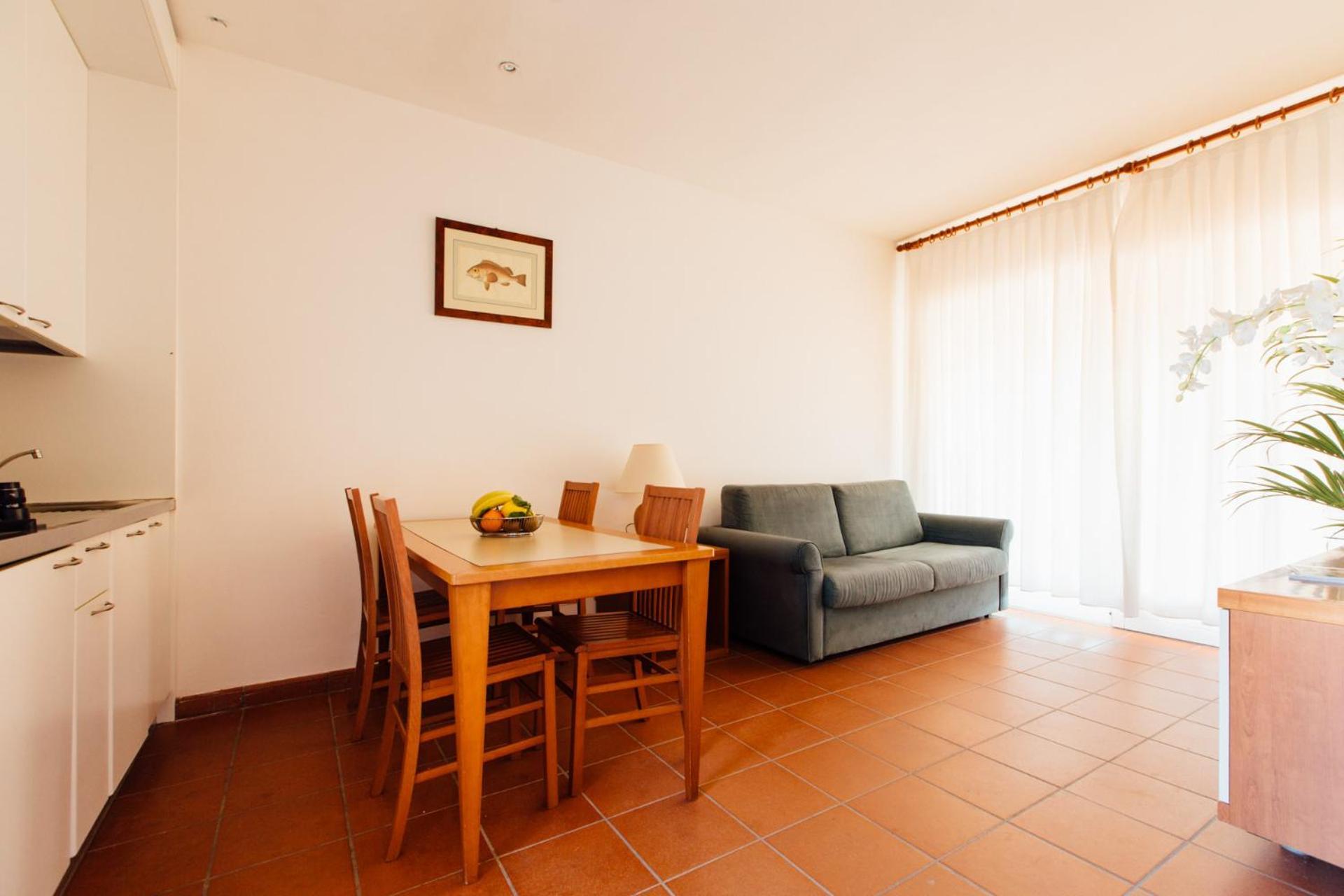 Renaione Aparthotel